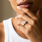 Kiyana III  — Ring